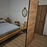 Lana Apartment *